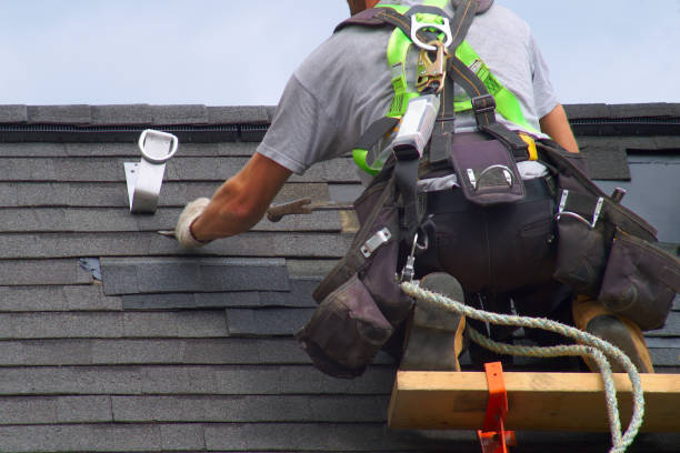 Best Roof Gutter Cleaning  in Chandler, OK